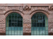 Ocelová okna pro industriální architekturu - výroba replik památkově chráněných oken v historických budovách