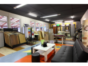 Podlahy vinylové, laminátové, dřevěné i PVC dodá SUMI SERVIS s.r.o.