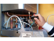 Čištění a pravidelná údržba, servisní prohlídky plynových kotlů