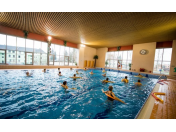 Bezbariérový plavecký bazén Ústí nad Orlicí, tobogány, parní kabiny, malá vířivka