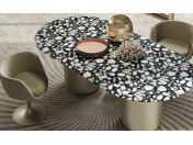 Moderní jídelní stoly a židle Natuzzi Italia – precizní italská značka známá po celém světě
