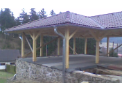 Výroba krovů z jehličnatého dřeva, kompletní krovy na míru