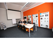 Elektronická řešení pro vaše podnikání od společnosti Tetronik v Praze