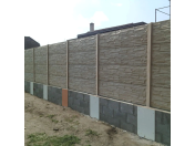 Skládané betonové ploty jsou hitem letošní doby - rychlá stavba, dlouhá životnost, dostupná cena