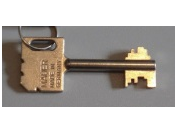 Výroba klíčů a montáže přídavných zámků, vložek, závor a bezpečnostního kování Praha 10