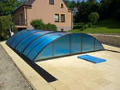Kvalitní zastřešení bazénu, pergol, přístřešků - prodej a výroba všech velikostí a tvarů