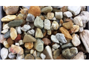 Okrasný štěrk a kámen na zahradu - okrasné kamenivo, drť, kvalitní materiál