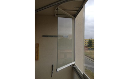 Zasklívání balkonů pro úspory za vytápění