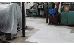 Opravy a srovnávání průmyslových podlah
