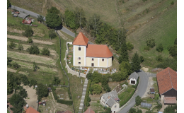 Obec Věžná v okrese Žďár nad Sázavou, historické památky kostel sv. Martina