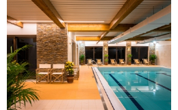 Wellness hotel s krytým bazénem