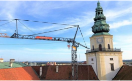 Pronájem věžových jeřábů Brno