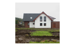 Výstavba rodinných domů od základů po střechu