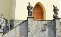 Obec Všeň, okres Semily, Kostel sv. Jakuba a Filipa