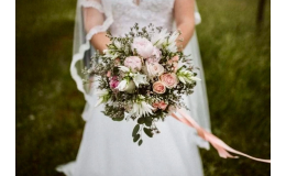 Svatební kytice, výzdoba, květiny pro družičky Opava