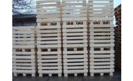 Zakázková výroba dřevěných palet a beden