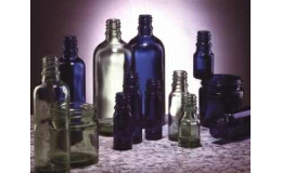Obalové materiály ze skla a z plastů - lahve, uzávěry, ampule
