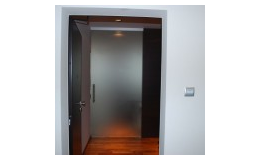 Luxusné celosklenené dvere do interiéru Praha - elegantné riešenie pre Vás