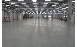 Průmyslové podlahy pro výrobní a skladové haly, komerční budovy, garáže
