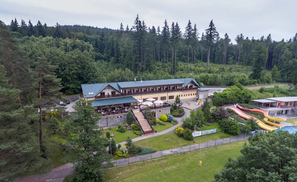 Hotel Vyhlídka Ubytování u Luhačovické přehrady