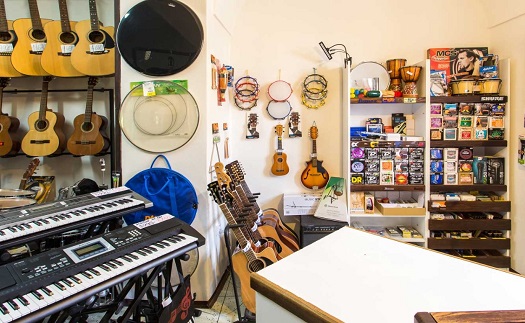 Prodejna hudebních nástrojů - smyčcové, klávesové, strunné Kyjov