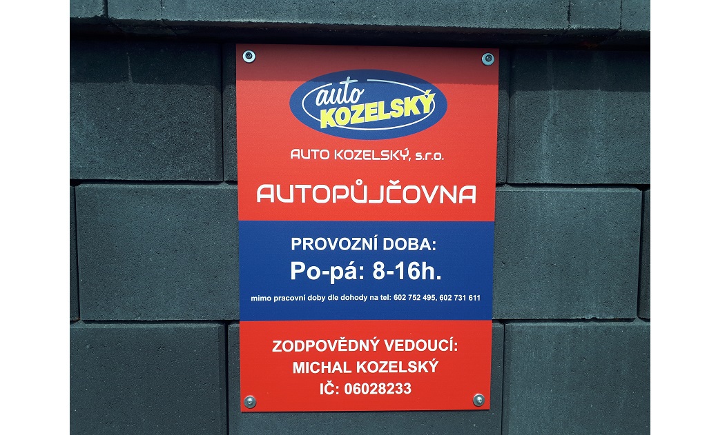 Autopůjčovna - dlouhodobý pronájem auta značky Škoda