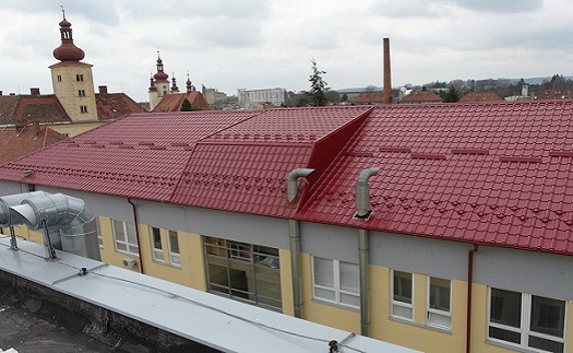 Rekonstrukce, zateplení, izolace střech Vyškov