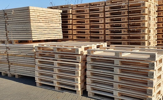 Výroba dřevěných obalů, palet a výkup kulatiny Hranice