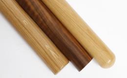 Zakázková výroba dřevěných madel, rámu do dveří a dřevěných komponentů