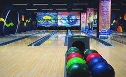 Profesionální bowlingové dráhy