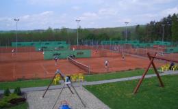 venkovní tenisové kurzy Zlín