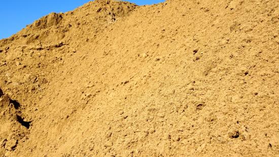 Kamenivo Zlín - prodej a dovoz žlutého písku