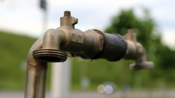 Opravy a rekonstrukce vodovodních systémů