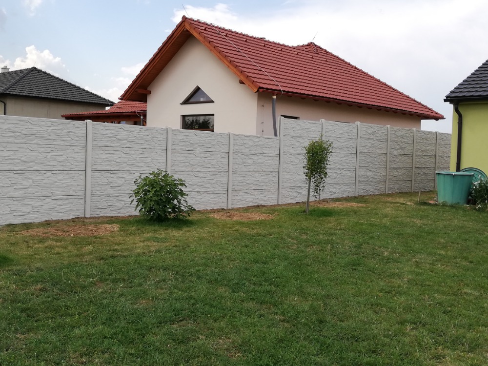 Betonové ploty na míru Znojemsko