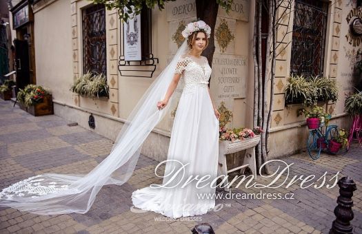 Půjčovna luxusních svatebních šatů Kroměříž