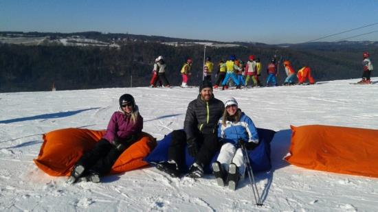 Lyžování pro rodiny s dětmi ve Ski areálu Hlubočky