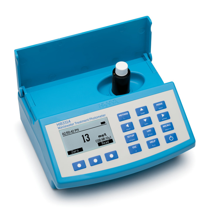 Multiparametrový fotometr s digitální pH elektrodou