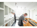 Truhlářské práce, výroba a instalace kuchyňských linek, montáže interiérových dveří