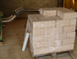 Výroba a prodej dřevěných pilinových ekobriket s vysokou výhřevností