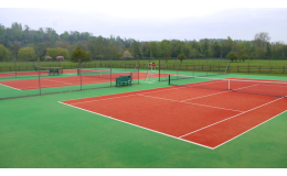 Výstavba a rekonstrukce tenisových kurtů a dalších sportovišť