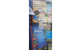Atlasy, cestopisy, mapy v třebíčském knihkupectví