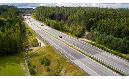 Rekonstrukce dálnic a silnic, frézování vozovek