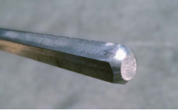 Šestihranné válcované tyče z nerezové oceli