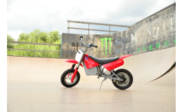SELVO zábavná elektrická motorka pro děti