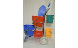 Úklidový vozík Kaskáda s kbelíky, košíky, ždímačem - Mopservis s.r.o.