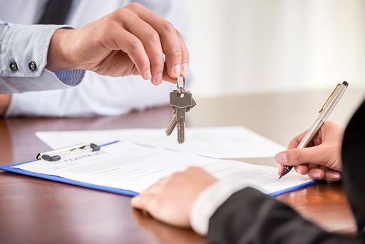Prodej a odhady nemovitostí pro právnické i fyzické osoby