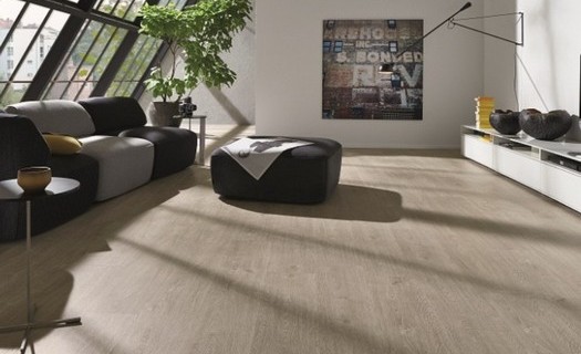 Podlahy - koberce, PVC a vinyl, laminátové, dřevěné i další druhy