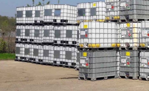 Distribuce a logistika chemikálií