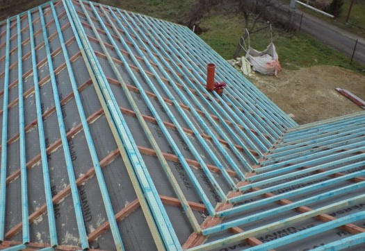 Dřevostavby a střechy na míru od firmy Tesařství Makáto