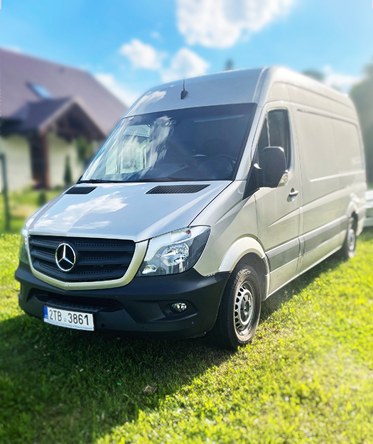 Půjčovna dodávek, minibagrů a minibusů - Mercedes Sprinter 2014